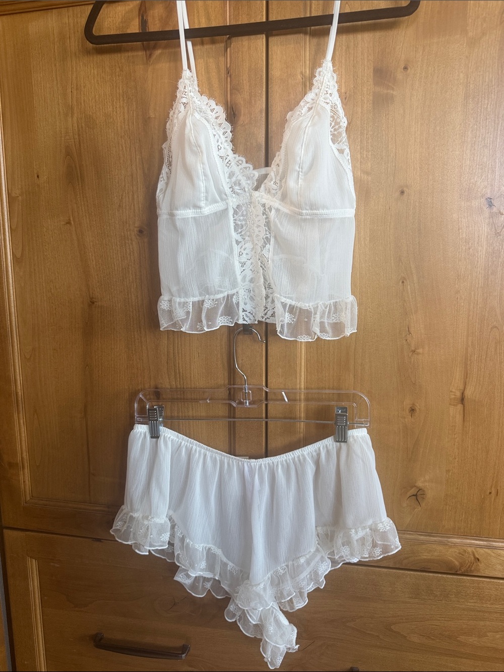Auden White Lace-Trim Two-Piece Pajama Set